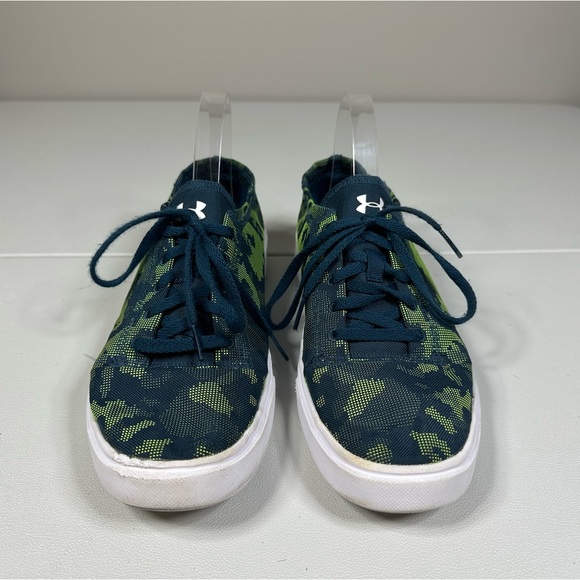 Under Armour Kickit2 Camo Sneakers - Picture 2 of 7